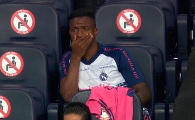 皇马4千万天才被弃原因揭晓？不满落选首发低头看手机！惹怒齐达内