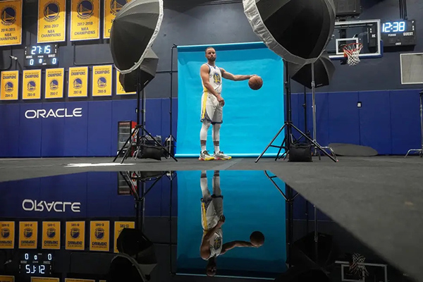 NBA生存法则：勇士裁掉新秀莫尼的启示