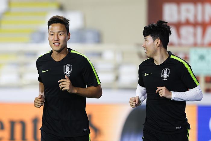 二进宫中超！28岁韩国当红国脚或加盟冠军队，9球9助巅峰值8304万