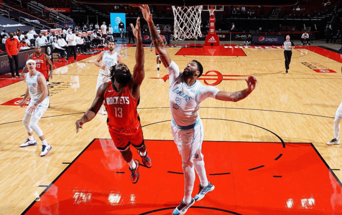 7-32！火箭主帅狠批不退防 哈登不服气：只是打得不够好