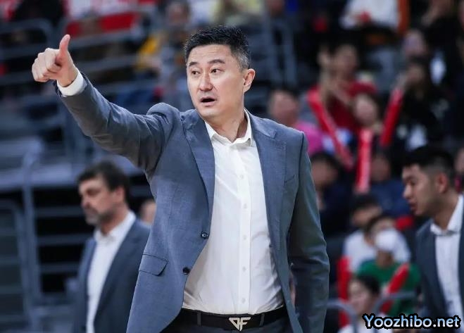 广东男篮休赛期风云：新援未到 球员出走