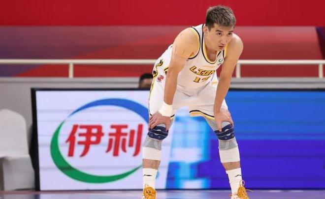 广厦老总质疑假球，王博内涵联盟，孙铭徽深夜表态，周琦点评中肯