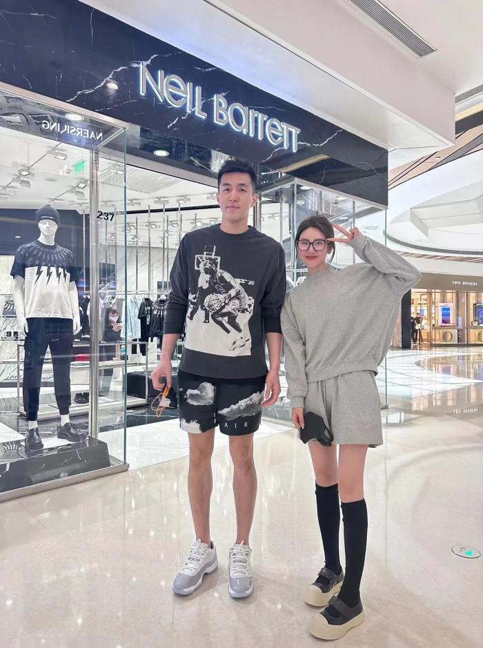 没进前3，郭艾伦夺冠奖金曝光，杨鸣回应周琦加盟，辽篮完成首签