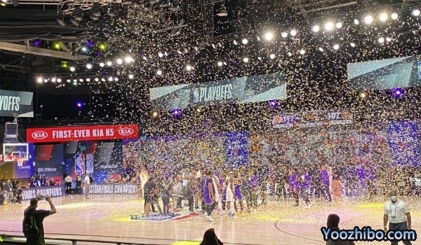 <a href=/lanqiugaoqing/lakers/ target=_blank class=infotextkey>湖人</a>力克<a href=/lanqiugaoqing/nuggets/ target=_blank class=infotextkey>掘金</a>4-1晋级总决赛