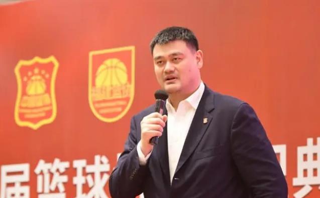 升官了，上任国际篮联主席，姚明的年薪有多少？两收获太重要