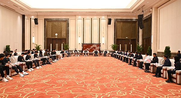 辽篮总决赛4-0完胜新疆男篮 豪取三连冠荣耀归来