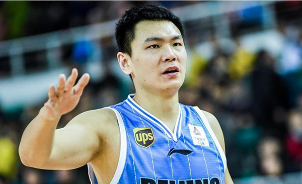 北京男篮重建计划公布：朱彦西、翟小川续约，新赛季值得期待
