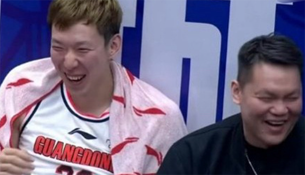 周琦成自由球员，篮协特事特办，辽篮上海成热门下家