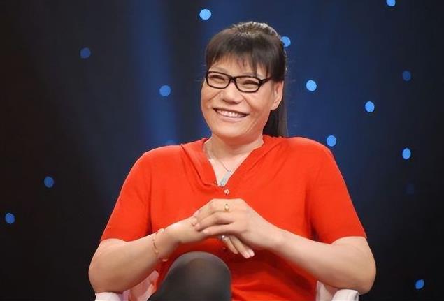 官宣赴任，郑海霞新职务曝光，亮相广东新岗位，朱芳雨喜获助力