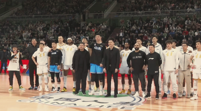 复仇之战！郭艾伦复出，莫兰德坦克式一条龙，前湖人悍将首秀