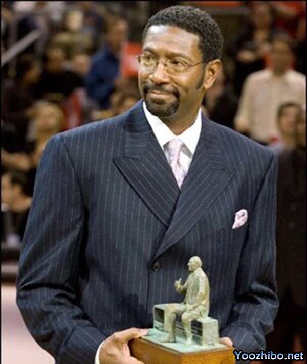 2006-07赛季最佳教练萨姆-米切尔:猛龙崛起的幕后英雄