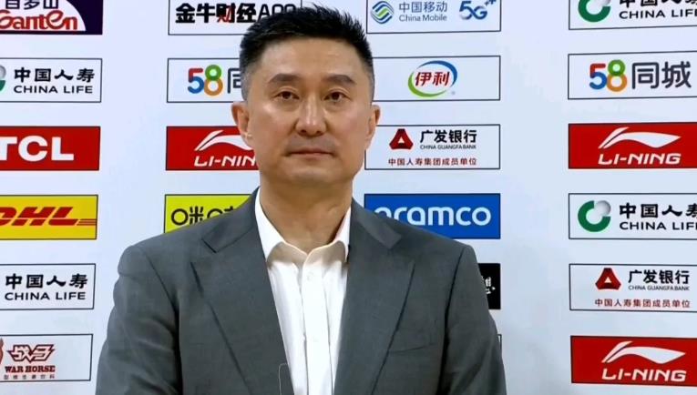 朱芳雨曝光大外目标，赵睿官宣报销，曹芳曝CBA观众不如野球多