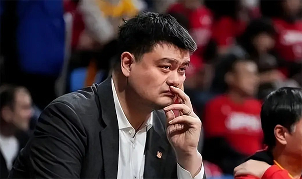 乔尔杰维奇帅位或不保 郭士强有望成中国男篮新主帅