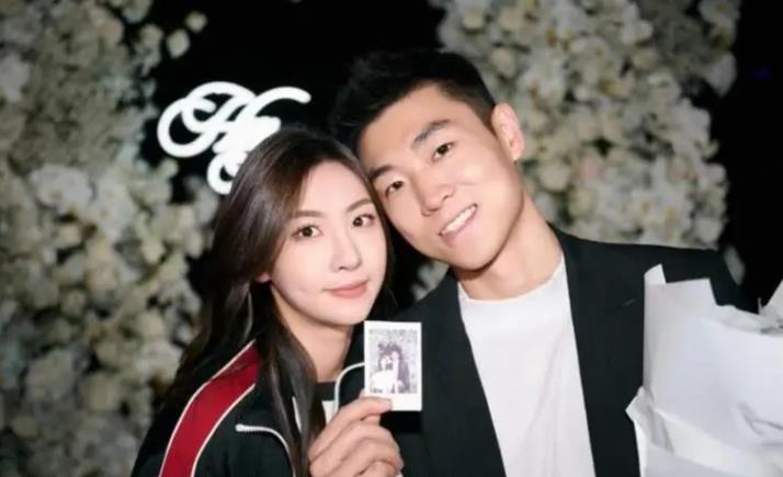 山东男篮新帅揭晓：33岁国手接棒，父乃男篮宿将