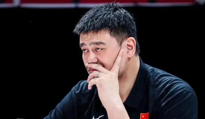 姚明篮协任期受关注 中国篮球现状引其去留争议