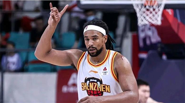 深圳男篮大外援萨林杰何去何从？杨鸣与杜锋又起波澜