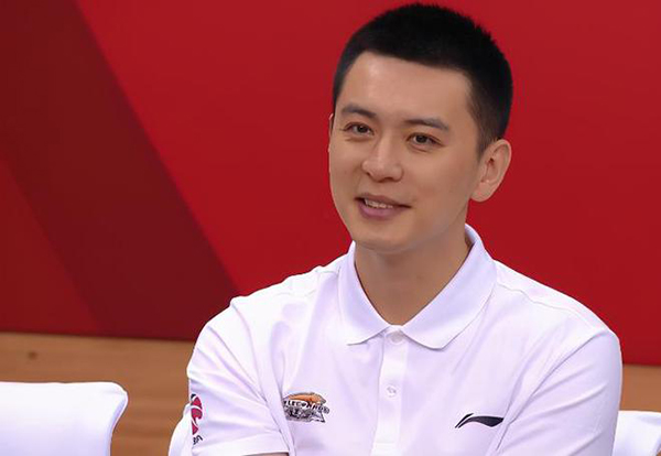 官宣，杨鸣签约广东球队，名宿要求追责姚明，野球帝球员收入曝光